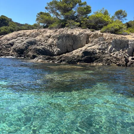 Vue Sur La Presqu'ile De Giens